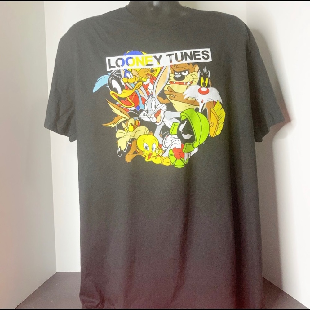 Looney Tunes Classic Characters Black TShirt Tee